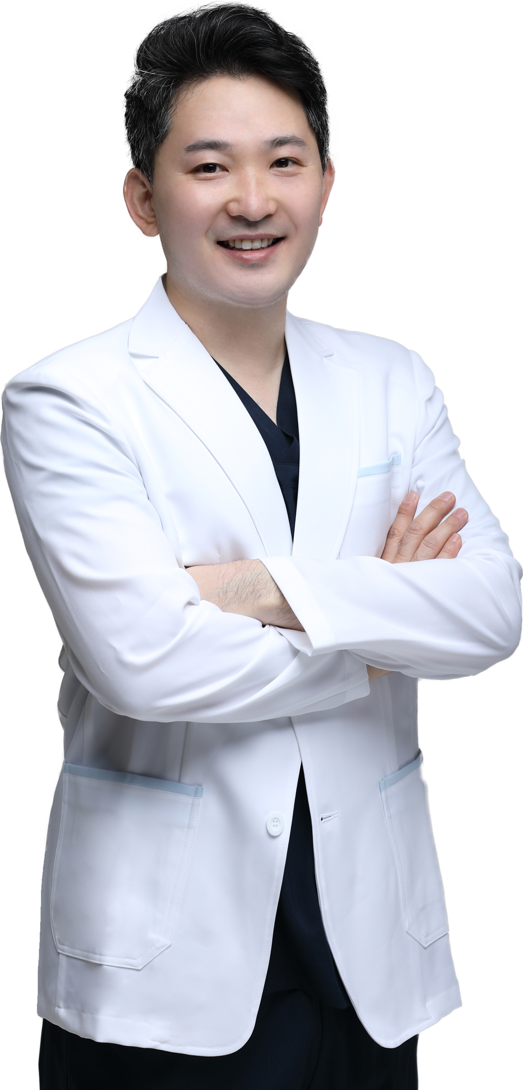 흰 가운을 입고 팔짱을 낀 풍계현 대표원장
